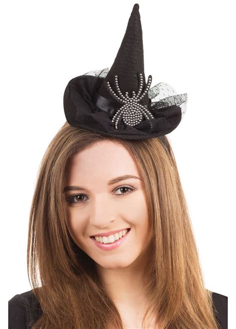 The Psychology of Sparkle: How a Sparkling Witch Hat Boosts Confidence and Self-Expression